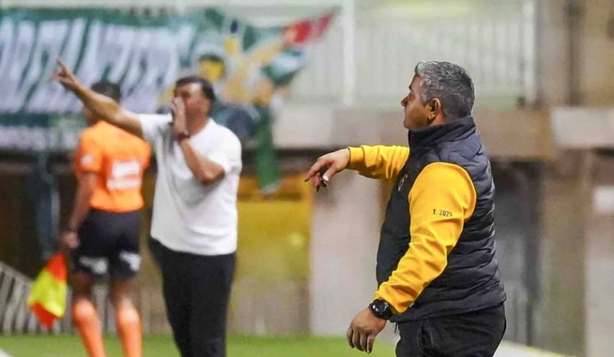 Cae el noveno DT en Primera B: Desastre en Copa Chile le pasa la cuenta al técnico de San Luis