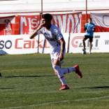 Pablo Rodríguez celebra su primer gol como profesional con Unión San Felipe ante Cobreloa, en el Estadio Municipal.