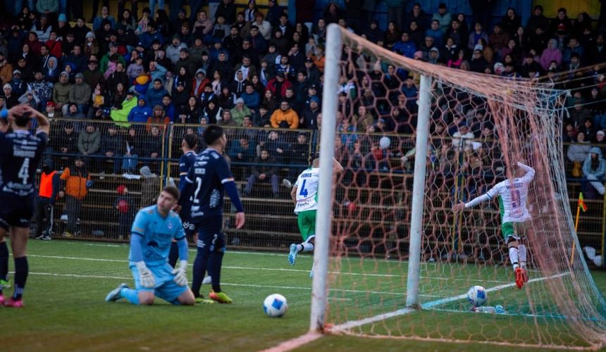 Puerto Montt es campeón de invierno en Segunda División: revisa la tabla completa