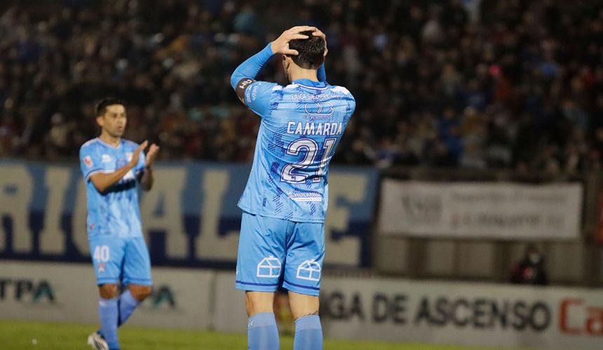 Los clubes de Primera B piden investigar a San Marcos de Arica: a través de una carta formal dirigida al presidente de la ANFP, Pablo Milad, solicitan abrir una investigación por presuntas irregularidades financieras, incluyendo una millonaria deuda fiscal no declarada ante la Comisión para el Mercado Financiero (CMF).