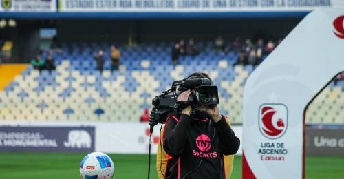 Un verdadero mazazo recibió la ANFP luego que la Corte de Apelaciones de Santiago rechazara el recurso de nulidad que buscaba evitar una millonaria indemnización que deberá pagar el ente rector del fútbol chileno a Warner, cadena dueña de TNT Sports, canal que detenta los derechos de transmisión del fútbol chileno.