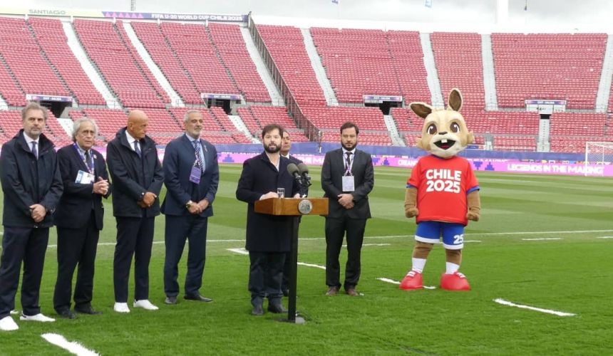 El Presidente Gabriel Boric realizo la presentación del Mundial Sub 20 en el Estadio Nacional