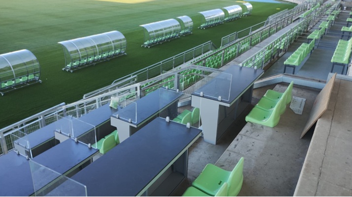 El Estadio Elías Figueroa Brander de Valparaíso está listo para el Mundial Sub 20 de Chile 2025. El torneo comenzará el 27 de septiembre y tendrá al puerto principal como una de las cuatro sedes, junto al Estadio Nacional en Santiago, El Teniente de Rancagua y el Fiscal de Talca.