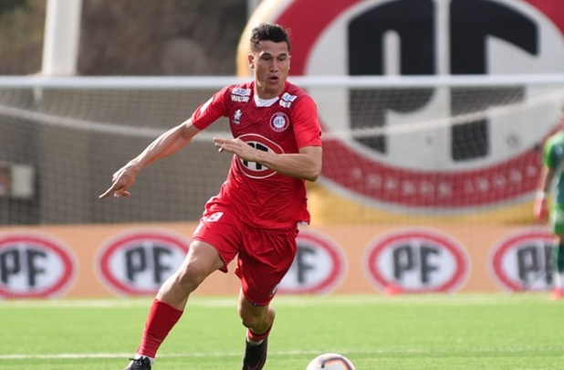 Curicó Unido movió el mercado y aseguró un último fichaje. Los albirrojos tenían la chance de sumar a un jugador en reemplazo del lesionado Ian Aliaga, quien no jugará más durante la presente temporada.