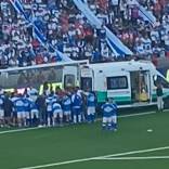 Un problema de salud de Patricio Toledo obligó a suspender momentáneamente la despedida de los capitantes de Universidad Católica, Cristian Álvarez, Milovan Mirosevic y José Pedro Fuenzalida.