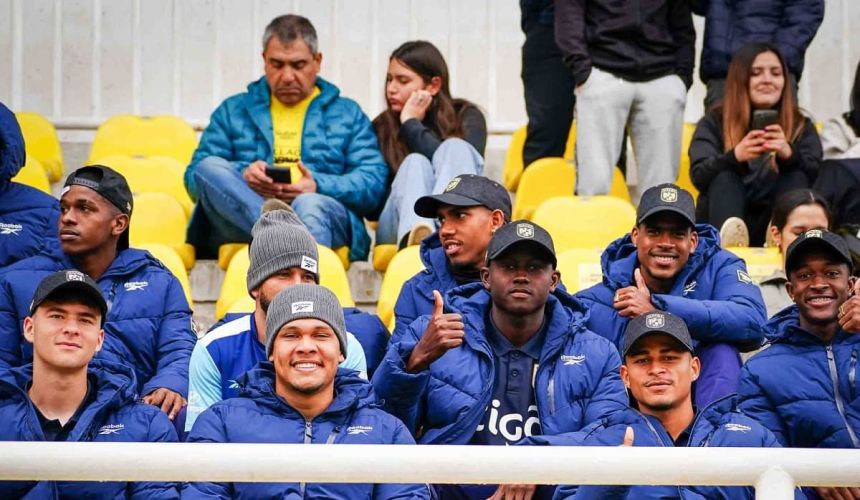 La selección Sub 20 de Panamá ya está en Chile y comenzó a vivir la previa del Mundial. El plantel arribó al país y aprovechó su estadía en Quillota para presenciar el triunfo de San Luis sobre Santiago Wanderers por la fecha 24 de la Primera B.