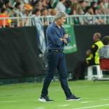 Manuel Pellegrini descarta asumir pronto en la selección chilena y explica sus planes En España adelantan que la selección chilena tendría en sus planes a Manuel Pellegrini. El actual técnico del Betis aún no ha sellado su renovación con el cuadro español, por lo que su futuro sigue siendo una incógnita.