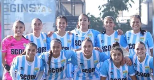 La final del Ascenso Femenino entre Magallanes y Deportes Temuco se jugará en familia. ¿La razón? No habrá venta de entradas al público general para el compromiso que este domingo a contar de las 15:30 horas en el Municipal de Puente Alto sostendrán albicelestes y albiverdes.