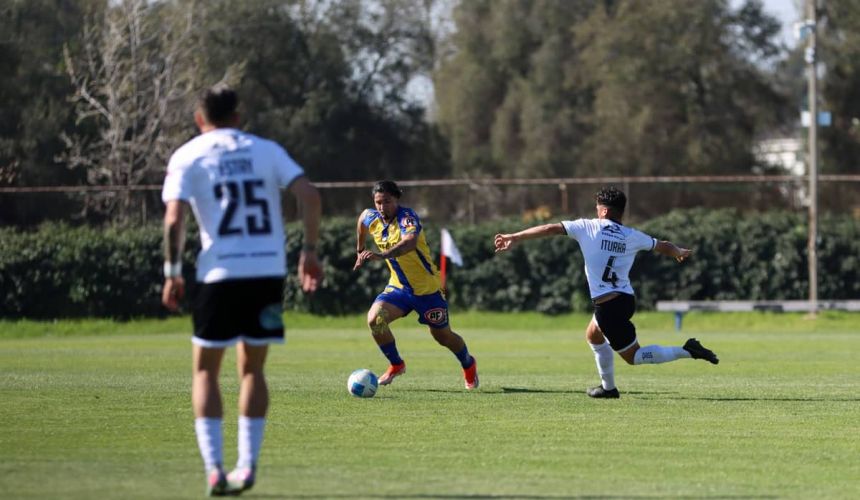 La parte alta de la tabla de posiciones de Primera B puede sufrir un importante cambio: Santiago Morning y Universidad de Concepción igualaron sin goles en el inicio de la fecha 25, resultado que deja abierta la opción para que Deportes Copiapó recupere la cima de la clasificación.