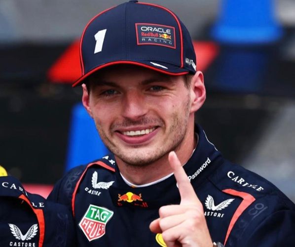 Max Verstappen volvió a mostrar su jerarquía en la Fórmula 1 al imponerse en el Gran Premio de Azerbaiyán 2025, logrando su segunda victoria consecutiva tras el triunfo en Monza. El neerlandés de Red Bull supo gestionar bien la carrera en un domingo caótico para McLaren, que vivió una de sus peores jornadas del año.