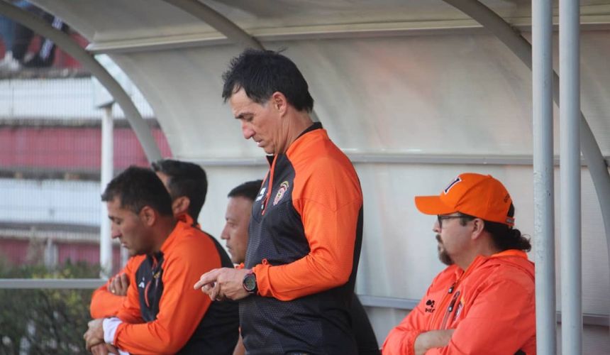 César Bravo destaca madurez del plantel de Cobreloa para la liguilla César Bravo destaca madurez del plantel de Cobreloa para la liguilla