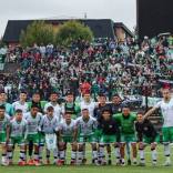 Estadio lleno en Puerto Montt para un clásico que puede valer el regreso a Primera B