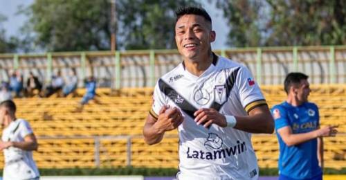 Hinchas de equipos de la Primera B piden a Kevin Campillay para el 2026